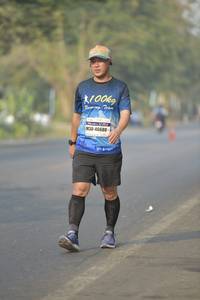 BIB: 100, 46680
                            <button type="button" onclick="openModal(8216214)" class="btn btn-primary btn-sm float-right btn-popup" data-toggle="modal" data-target=".modal-high-quality">
                        <i class="fas fa-shopping-cart"></i> Add to Cart
                    </button>
                                            <button type="button" onclick="isThisMe(8216214, true)" class="btn btn-success btn-sm float-right btn-popup btn-isme hidden" data-toggle="tooltip" data-placement="bottom" title="นี่คือรูปของคุณใช่ไหม คลิกที่นี่เพื่อเอาเข้าอัลบั้ม">
                        <i class="fas fa-plus"></i> Add to album
                    </button>
                    <button type="button" onclick="isThisMe(8216214, false)" class="btn btn-warning btn-sm float-right btn-popup btn-isnotme hidden">
                        <i class="fas fa-ban"></i> Remove from album
                    </button>
